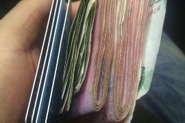 寿县讨债公司如何把握上门催款的时机